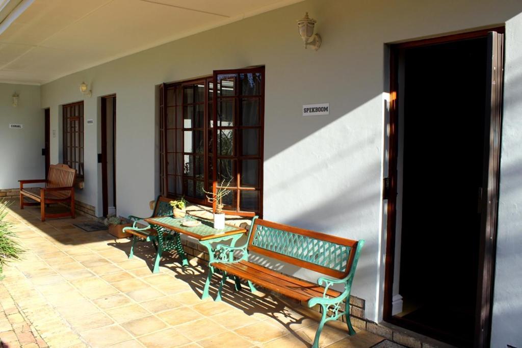 Kaiser's B&B Grahamstown Exterior foto